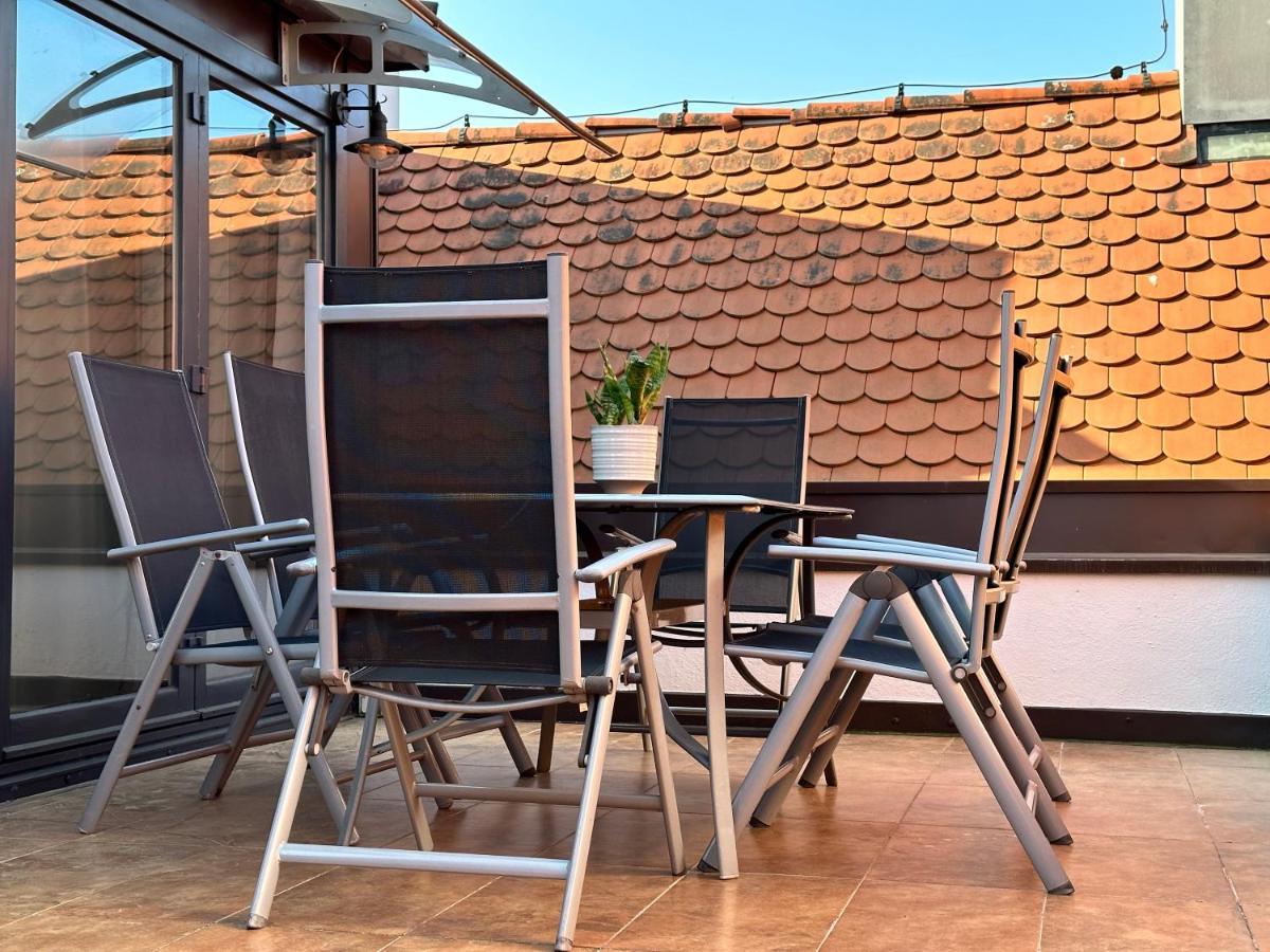 Amao-Green I 90Qm I Penthouse Maisonette Mit Rooftop I City Center I King-Size Betten Lahr  Eksteriør billede