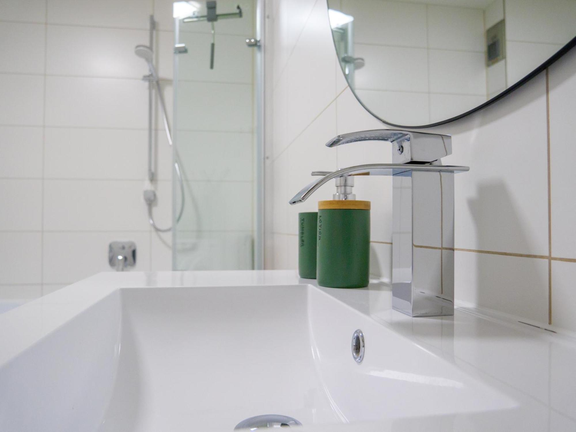 Amao-Green I 90Qm I Penthouse Maisonette Mit Rooftop I City Center I King-Size Betten Lahr  Eksteriør billede